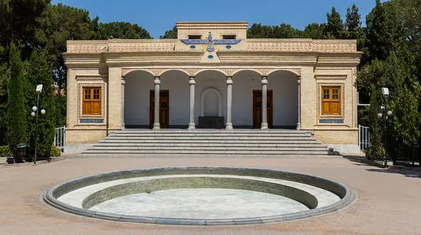 آتشکده زردتشتیان یزد و ماجرای آتش1500 ساله + فیلم 