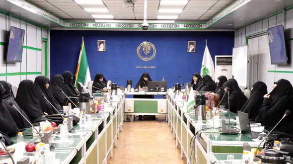 سارا طالبی: خانواده و زن؛ مهمترین نقاط جنگ تمدنی هستند