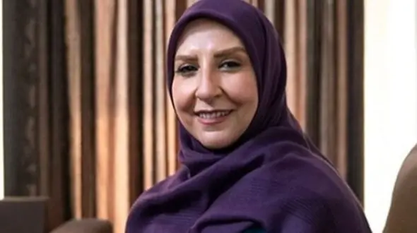دکوراسیون شیک و سنتی خانه مرجانه گلچین بازیگر مشهور / از گلخونه و چرخ خیاطی تزئینی تا تابلو تئاتر روی دیوار!