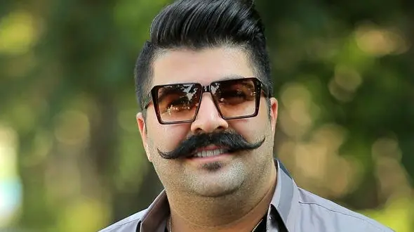 تغییر شدید قیافه بهنام بانی بدون سبیل ! + عکس مادر و خواهرش