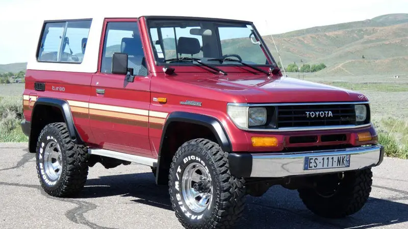 لندکروزر سری ۷۰