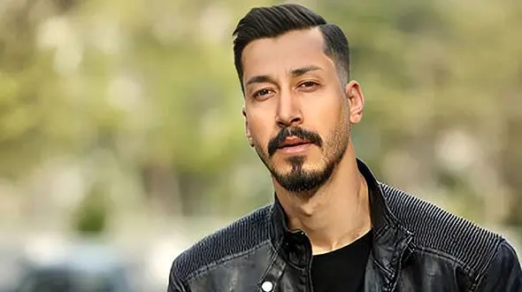 بهرام افشاری با عکس خنده دارش سوژه خنده مخاطبینش شد!