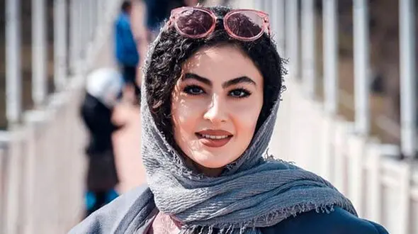 تیپ اسپورت مریم مومن با استایل ورزشکاری
