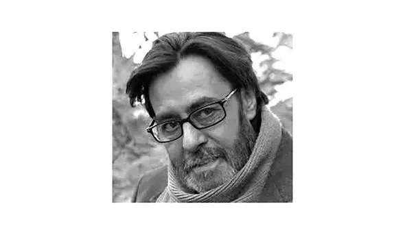 فیلم دردناک از سنگ های مزار بازیگران زن و مرد ایرانی ! / از خسرو شکیبایی تا پروین سلیمانی !