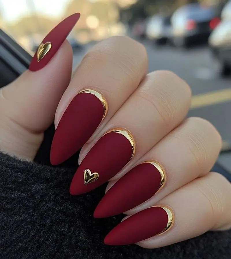 رنگ ناخن قرمز یلدایی 1