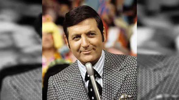 مجری مشهور تلویزیون درگذشت+عکس