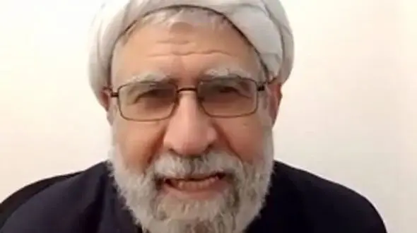 اردستانی از اساتید اخراجی دانشگاه مفید است و پریشان گویی می کند