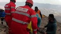 فیلم امداد نفس‌گیر در بلندترین نقطه ایران/  نجات کوهنورد مصدوم در ارتفاعات دماوند