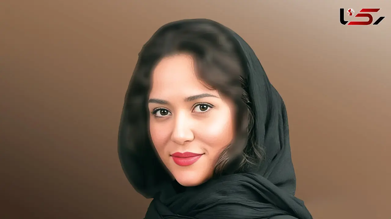 نگاهی به استایل مدرسه ای پریناز ایزدیار در فیلم سرریز
