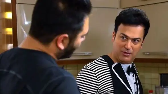 نگاهی به آشپزخانه حامد آهنگی ؛ از لوازم خانگی برند و چیدمان خاص تا رنگ کابینت‌ها با تم کرم و قهوه ای/ سلیقه بیسته بیست+ عکس