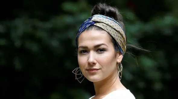 خواننده زن خارجی ترانه‌های فیلم تازه اصغر فرهادی را خواند +عکس