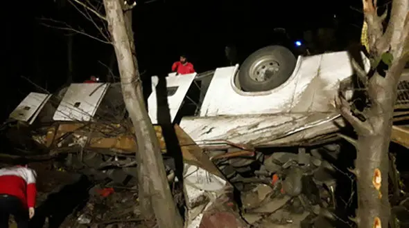 اعلام اسامی برخی از مصدومان واژگونی اتوبوس در سوادکوه