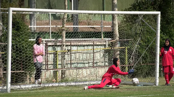 شادی و روحیه بالای دختران ایرانی + عکس