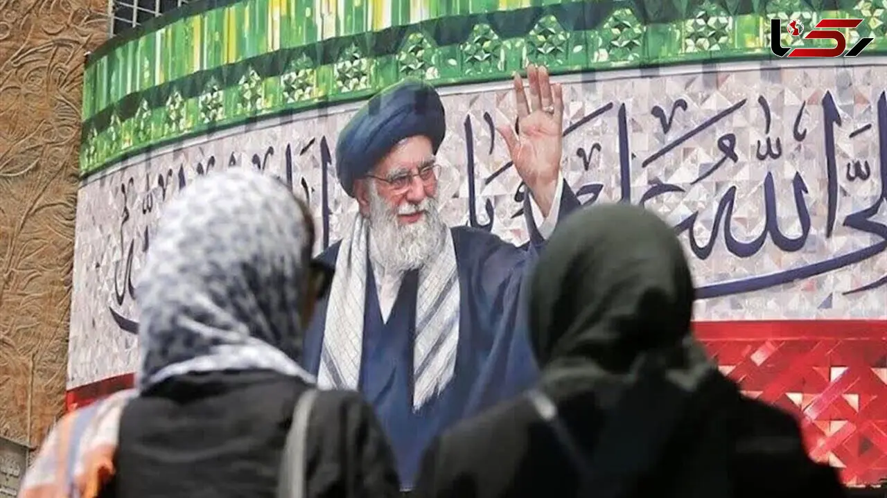 شعار «خامنه‌ ای زنده است، ایران پاینده است» در مصلای تهران طنین‌ انداز شد + فیلم