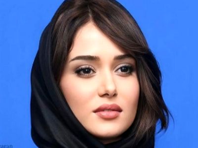 فیلم آواز باشکوه سون بند با همراهی  پریناز ایزدیار /  «نه اینکه عاشقی حال خوشی نیست» + موزیک ویدیو