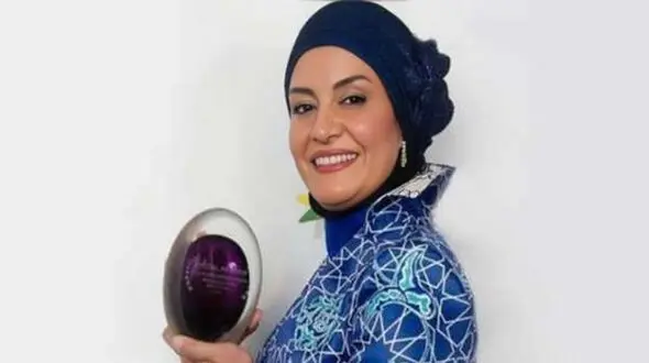 سنگ تمام ملیکا زارعی برای تولد ۵۰ سالگی خواهرش مریلا زارعی/ وقتی عشق خواهرانه از قاب تصویر هم بیرون می‌زند + عکس ها
