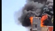 ببینید / اولین ویدیو از آتش‌سوزی در یک انبار مصالح ساختمانی در کربلا