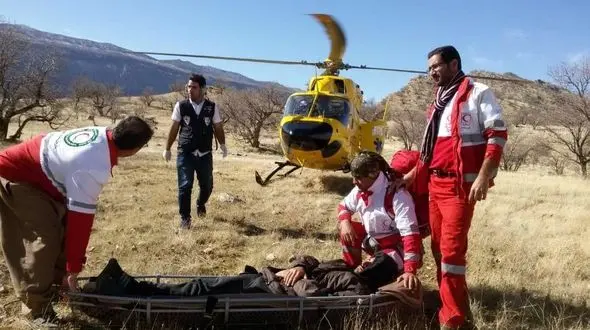 وحشت و سرما برای 5 جوان گمشده در کویر ریگ جن / امدادگران نیمه های شب آنها را پیدا کردند