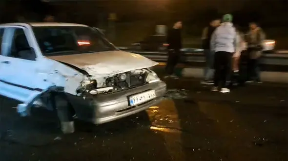 ببینید / اولین فیلم از تصادف وحشتناک در بزرگراه مدرس تهران