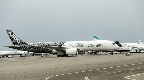 نقص فنی هواپیمای ایران ایرتور در فرودگاه امام 