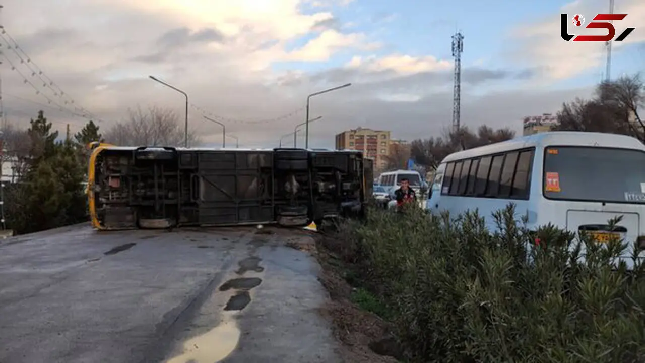 واژگونی اتوبوس در جاده قزوین 