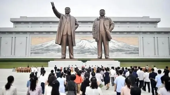 سانگ‌ بون؛ سیستم طبقه‌بندی اجتماعی در کره شمالی چیست و چگونه کار می‌کند؟