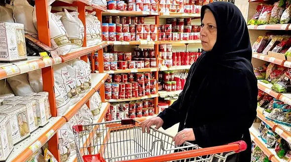 وزارت صمت از نظارت بر بازار می گوید اما بازار همچنان جولانگاه گران فروشی و کم فروشی است! / سازمان حمایت از چه کسی حمایت می کند؟