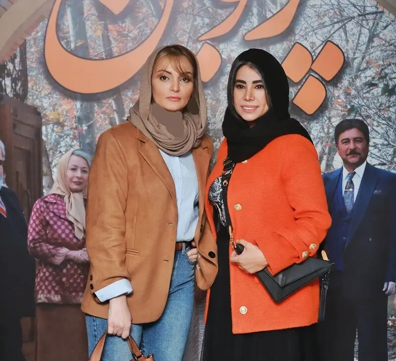 نیلوفر پارسا