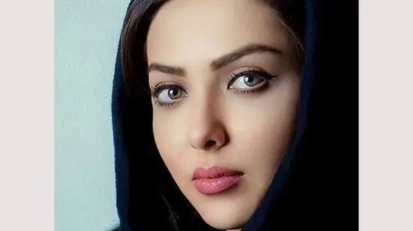 اتفاق عجیب برای لیلا اوتادی در تلویزیون ! / از خانم بازیگر بعید بود !