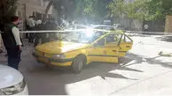 عکس های صحنه تیرباران زن مشهدی داخل تاکسی زرد رنگ توسط شوهرش / با فرار راننده قاتل خودش را هم خلاص کرد 