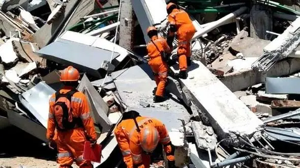 قبل، هنگام و بعد از زلزله چه کارهایی باید انجام داد؟