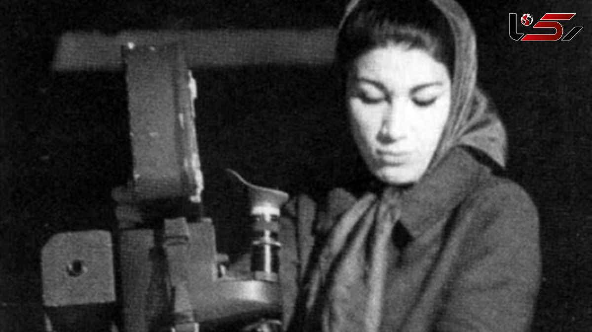 عکس / نوشته سنگ مزار خانه ابدی فروغ فرخزاد به قلم خودش... / من از نهایت شب حرف می زنم / من از نهایت تاریکی ...