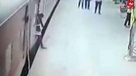 لحظه وحشتناک قطع شدن پای مسافر در ایستگاه قطار +فیلم