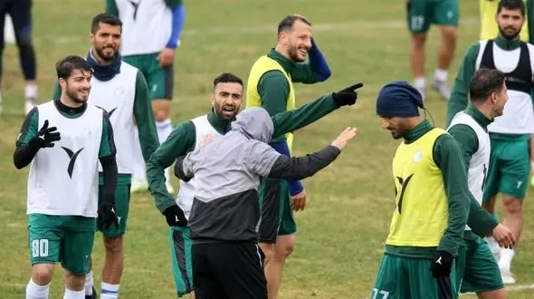 اعتصاب شکست/ استقلالی ها تمرین کردند