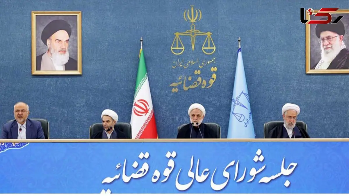 عده‌ای همصدا با دشمن مشغول ناامیدی در میان جوانان هستند/  اگر کسی دنبال به هم زدن امنیت کشور است جلویش را بگیرید 