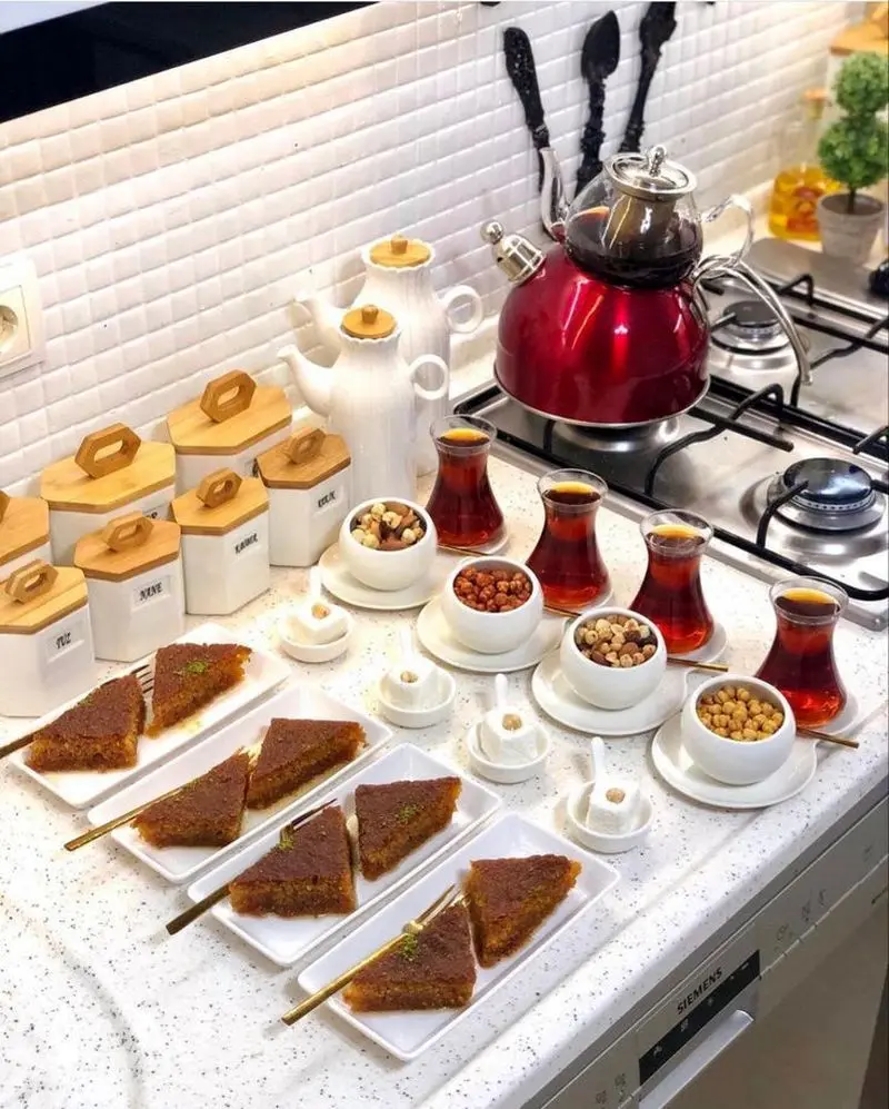 تزیین چای برای پذیرایی نوروز ۱۴۰۵ | ۳۰ ایده ساده اما لاکچری و عروس گونه تزیین چای برای پذیرایی نوروز ۱۴۰۵ و ماه مبارک رمضان!