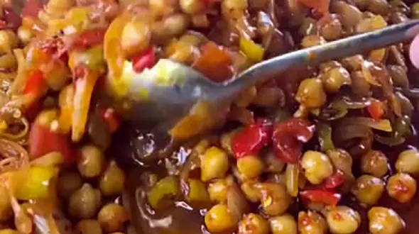 طرز تهیه نخود تابه‌ ای (غذای وگان ) / فیلم