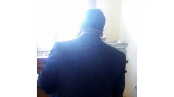 دسیسه پلید مدیرعامل برای خانم دانشجوی پزشکی / کارمندش که شدم مرا به خانه مجردی اش برد +  عکس