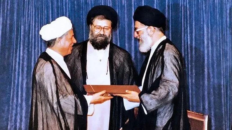انتخابات پنجم ریاست جمهوری در ۶ مرداد ۱۳۶۸ برگزار و اکبر هاشمی‌رفسنجانی با کسب بیش از ۱۵ میلیون رای به عنوان رئیس جمهوری اسلامی ایران انتخاب شد. مراسم تنفیذ حکم هاشمی‌رفسنجانی توسط رهبر انقلاب در ۱۲ مرداد ۱۳۶۸ و در جماران برگزار شد. 