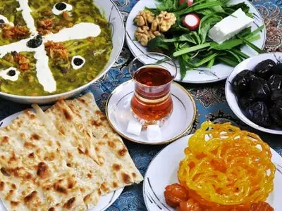 چگونه سفره افطار خود را به طور خاص و مجلل تزیین کنیم؟