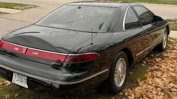 لینکلن مارک VIII: شاهکاری مرموز و همچنان خیره‌کننده + تصاویر