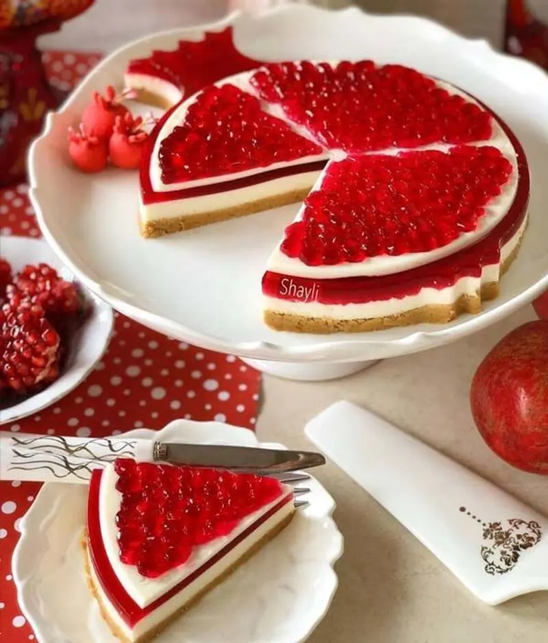 تزیین ژله شب یلدا | جدیدترین و شیکترین ایده های تزیین ژله شب یلدا ۱۴۰۴ فوق لاکچری و عروس‌پسند!