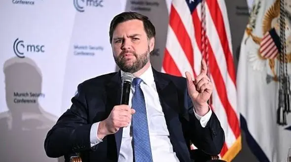 ونس: ترامپ تصمیمات پشت‌پرده خود در باره ایران را افشا نمی‌کند!