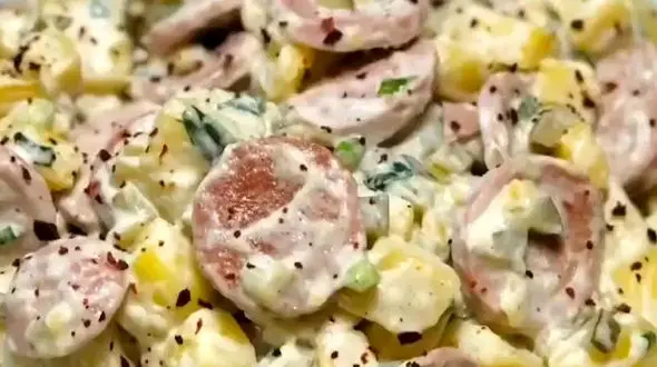 سالاد سیب زمینی مناسب برای مهمانی ها + فیلم