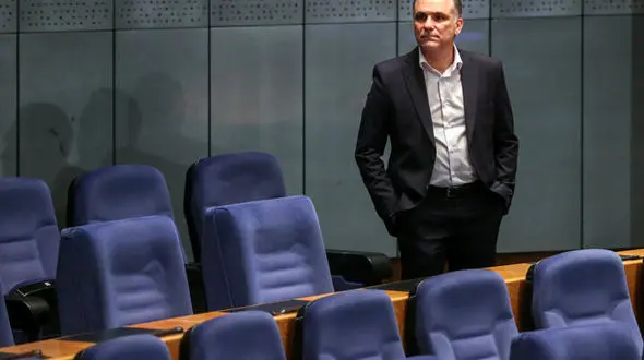 در چه صورت با قلعه نویی به جام جهانی می رویم؟/ پاداش ها حق هیات رئیسه بود!