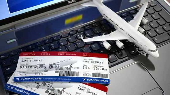 بلیط چارتر یا سیستمی دبی؛ کدام گزینه به‌صرفه‌تر است؟