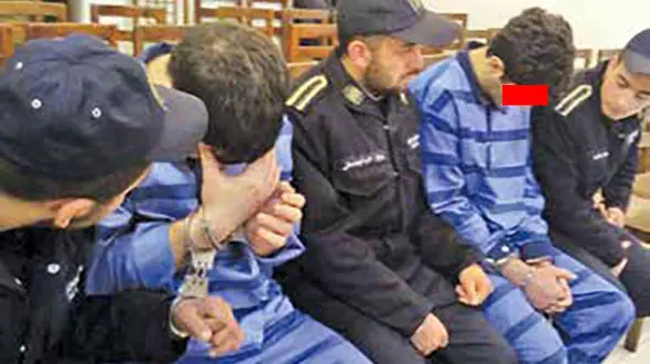 نسرین 25 ساله در دادگاه گفت: این دو مرد مرا به بیابان های قرچک بردند و ... +  عکس