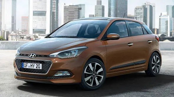 نقد و بررسی هیوندای i20 وارداتی و مزایا و معایب آن