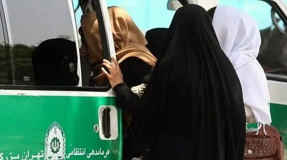 گلایه از نحوه‌های خشن و تند برخورد با زنان کم‌حجاب یا بی‌حجاب/ در تصویب قانون عفاف و حجاب تعجیل شود