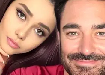 فیلم آواز احساسی / عاشقونه خوندن محمدرضا گلزار واسه زنش که خیلی عصبی شده ظرفا رو شکوند